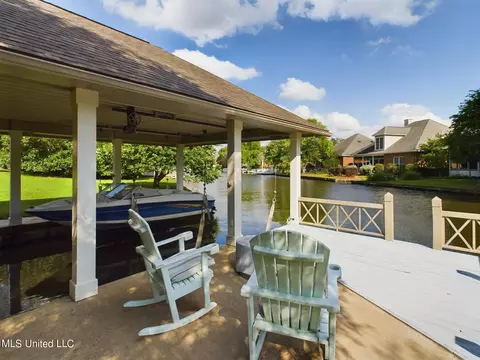 Exterior - 159 Beaufort Cir, Madison, MS 39110 photo 7 of 9