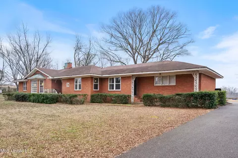 282 Peyton Rd, Coldwater, MS 38618 photo 2