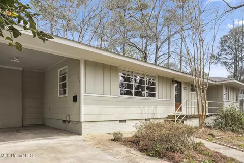 4346 Manhassett Dr, Jackson, MS 39211 photo 4