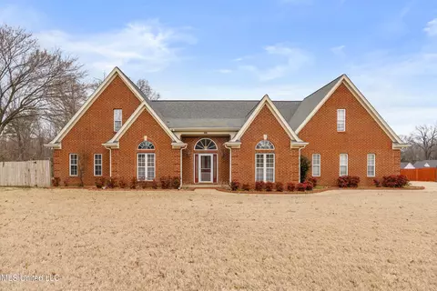 1990 Austin Rd, Horn Lake, MS 38637