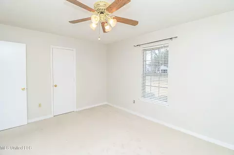 Bedroom - 107 St Augustine Dr, Madison, MS 39110 photo 8 of 10