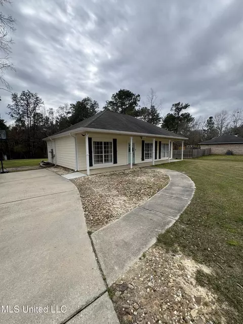 19613 W Wortham Rd, Saucier, MS 39574 photo 3