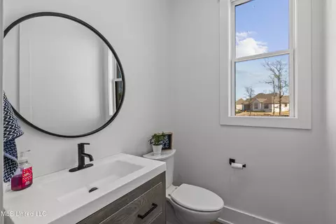 Bath - 134 Camden Trl, Madison, MS 39110 photo 3 of 6