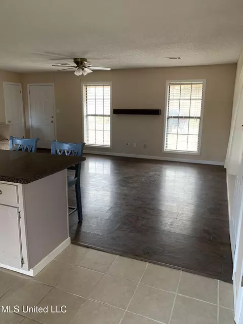 12 Perry Ave, Grenada, MS 38901 photo 5