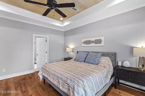 Bedroom - 102 Coventry Ln, Canton, MS 39046 photo 3 of 5
