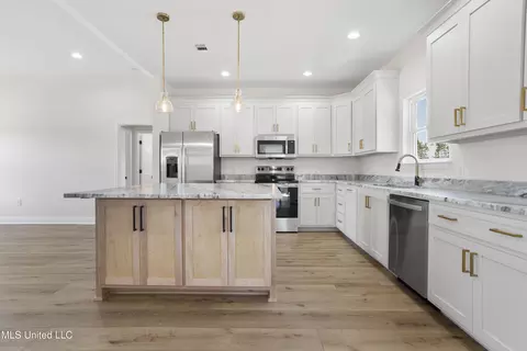 112 Moore Rd, Perkinston, MS 39573 photo 9