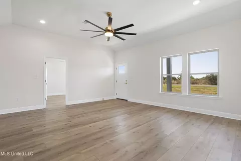 112 Moore Rd, Perkinston, MS 39573 photo 6