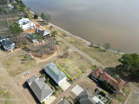 W Florida Boulevard, Madison, MS 39110 photo 2