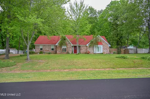 5340 Cohay Dr, Horn Lake, MS 38637