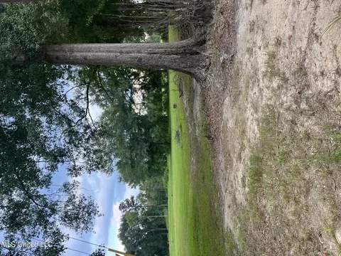 63 Jericho Rdg, Picayune, MS 39466