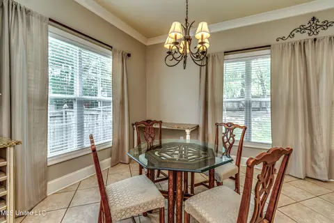 Dining - 809 Norwich Dr, Madison, MS 39110 photo 3 of 3