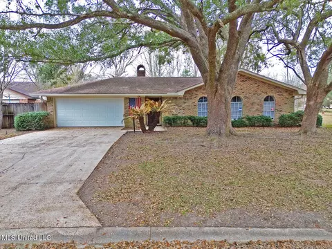 12334 Fernwood Cv, Gulfport, MS 39503