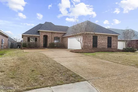 712 Bo Blaze Cv, Brandon, MS 39047