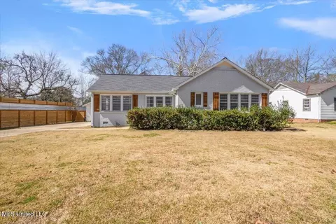 513 N Jackson St, Brookhaven, MS 39601