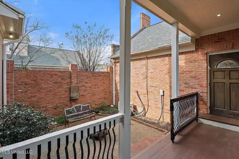 53 Autumn Hill Dr, Jackson, MS 39211 photo 9