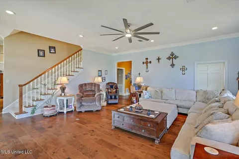 53 Autumn Hill Dr, Jackson, MS 39211 photo 14