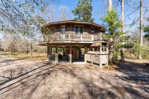 601 Liberty Rd, Picayune, MS 39466