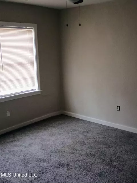 Bedroom - 4149 Cedar St, Jackson, MS 39206 photo 3 of 4