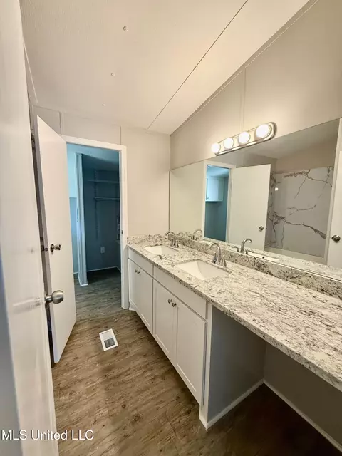 105 Moore Dr, Brandon, MS 39042 photo 13