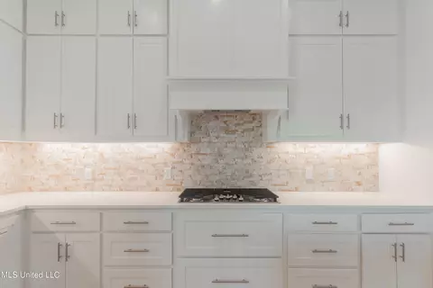 Kitchen - 110 Trace Pointe Pl, Clinton, MS 39056 photo 1 of 4