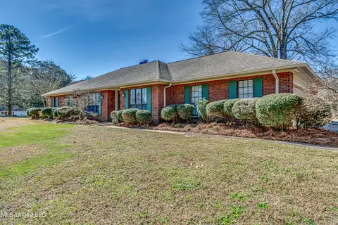 418 Louis Wilson Dr, Brandon, MS 39042
