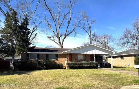 26 Woodville Dr, Natchez, MS 39120