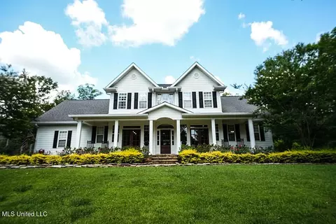 324 Woodhaven Dr, Forest, MS 39074