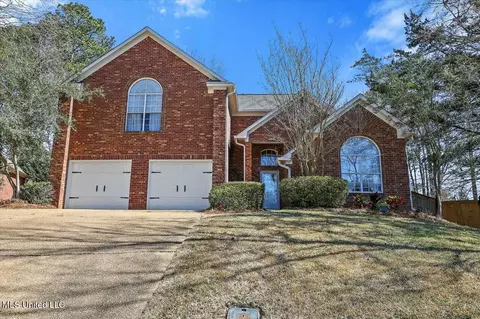 220 Willow Ln, Brandon, MS 39047 photo 1