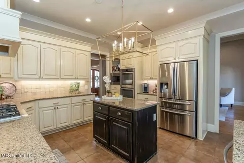 113 Lawrence Dr, Brandon, MS 39047 photo 10