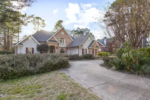 Exterior - 601 Little Pine Cv, Flowood, MS 39232 photo 6 of 11