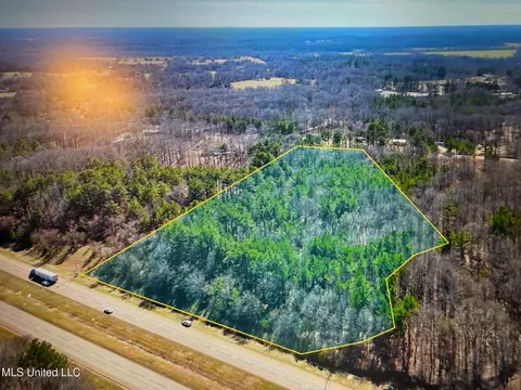 0 Red Hills Rd, Byhalia, MS 38611