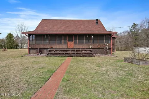 767 Boggan Ridge Rd, Mendenhall, MS 39114