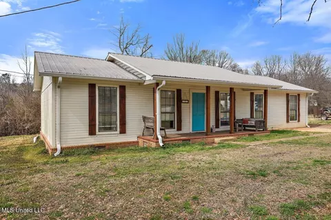 115 Malone Rd, Carthage, MS 39051 photo 2