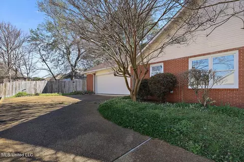 Exterior - 112 Trace Cove Dr, Madison, MS 39110 photo 4 of 13