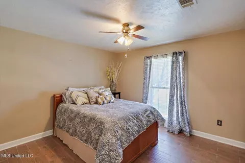 Bedroom - 112 Trace Cove Dr, Madison, MS 39110 photo 3 of 4