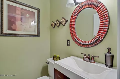 Bath - 112 Trace Cove Dr, Madison, MS 39110 photo 1 of 4
