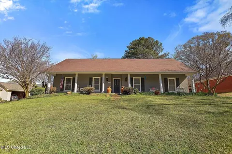Exterior - 112 Trace Cove Dr, Madison, MS 39110 photo 2 of 13