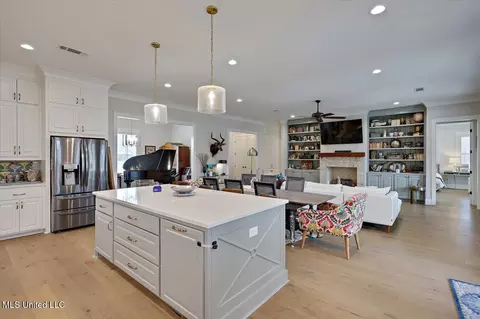 Kitchen - 705 S Chickasaw Dr, Flowood, MS 39232 photo 2 of 6