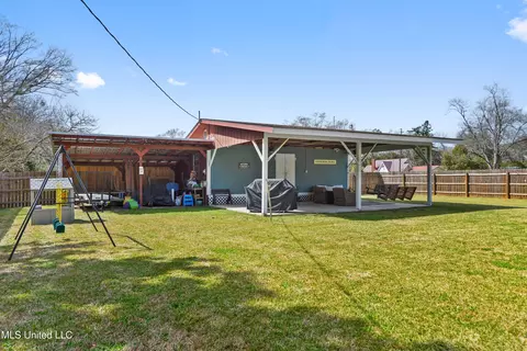 Exterior - 151 Summer St, Lucedale, MS 39452 photo 2 of 4