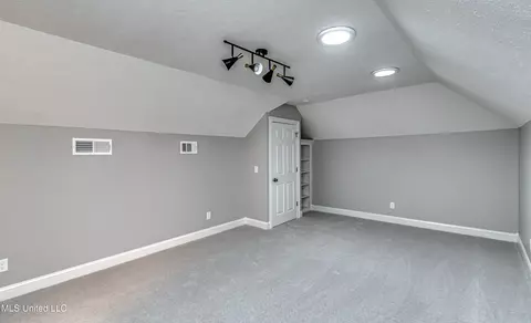 Other - 114 Fairfax Ct, Madison, MS 39110 photo 7 of 10