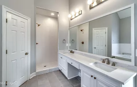 Bath - 114 Fairfax Ct, Madison, MS 39110 photo 1 of 3