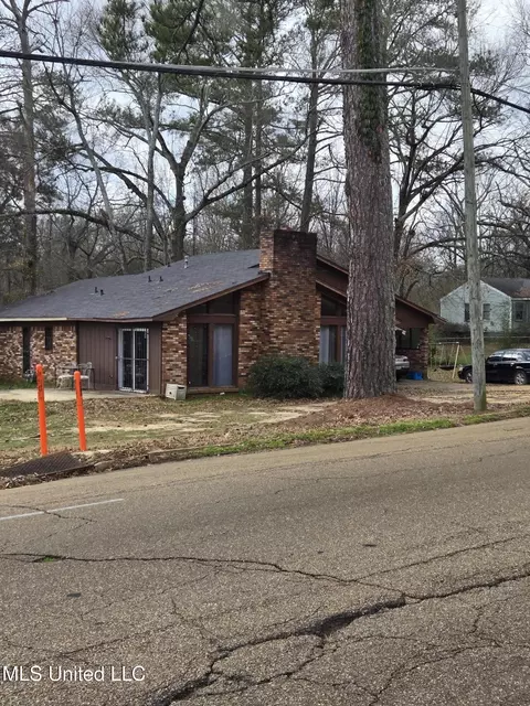281 Daniel Lake Blvd, Jackson, MS 39212 photo 2