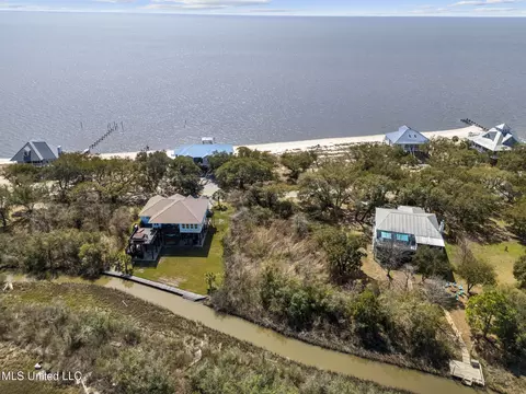 0 Belle Fontaine Dr, Ocean Springs, MS 39564