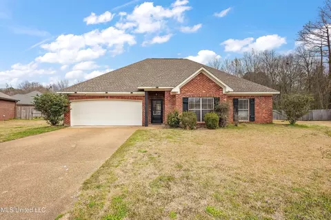 503 Moss Ct, Pearl, MS 39208