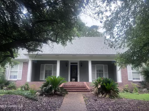 118 Northwind Dr, Brandon, MS 39047