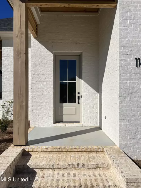 116 Water St, Madison, MS 39110