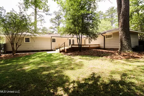 2208 Meadowbrook Rd, Jackson, MS 39211 photo 27