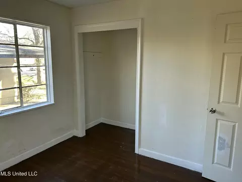 Bedroom - 2001 Paden St, Jackson, MS 39204 photo 1 of 4