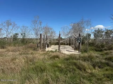 lot880 W Gulf Rd, Bay Saint Louis, MS 39520
