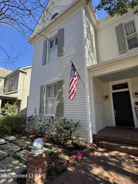 403 S Union St, Natchez, MS 39120 photo 2